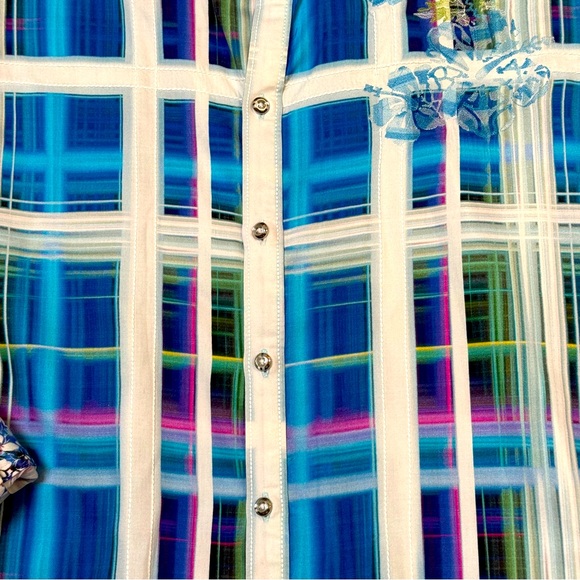 Robert Graham long sleeved button up - Picture 3 of 6